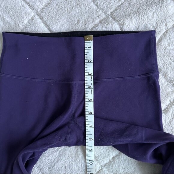 Lululemon | “Dense Purple” Wunder Under Pants | Size 4 - Picture 10 of 10